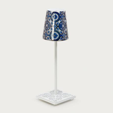 White table lamp Egalyères - lampshade casteu blue