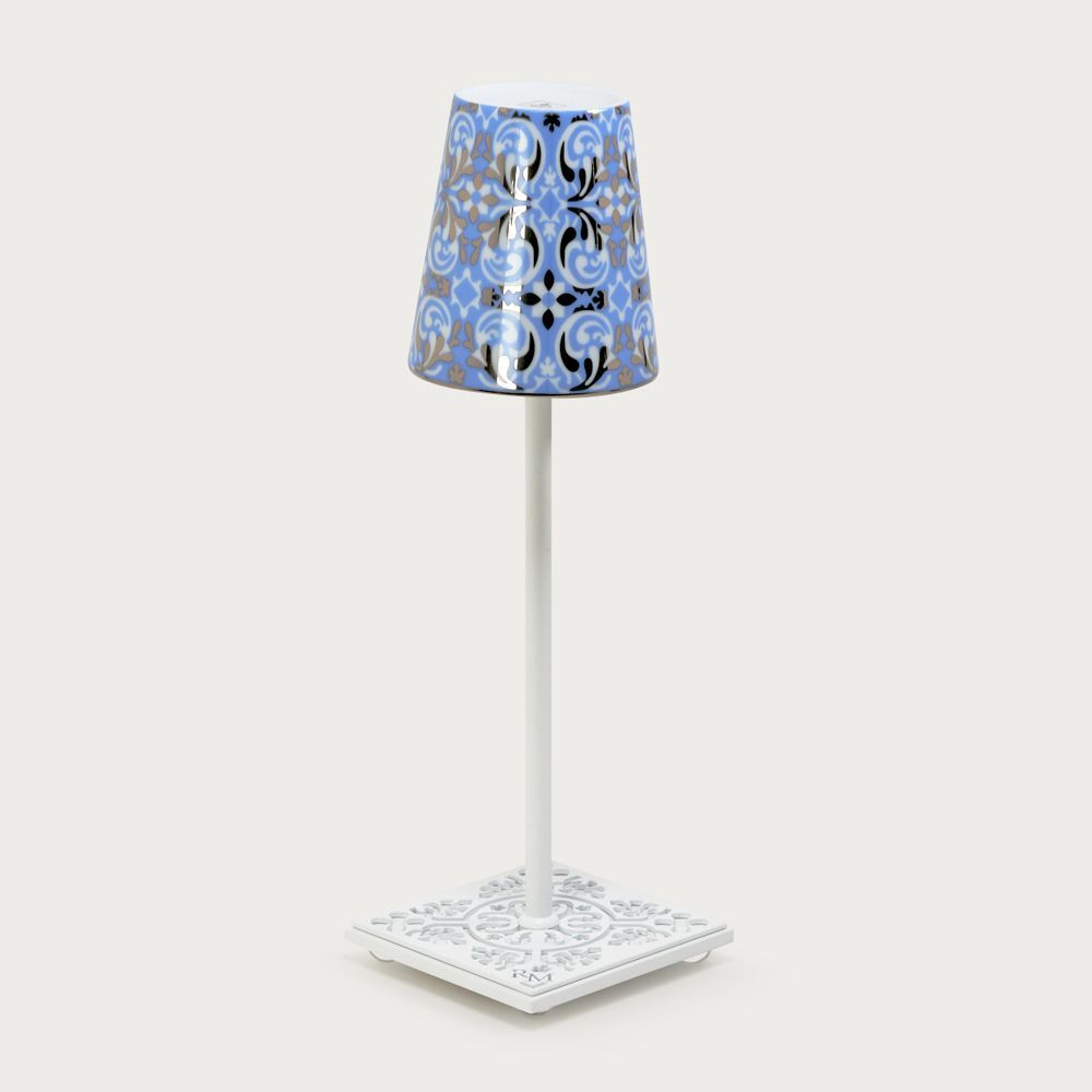 White table lamp Egalyères - lampshade oustau light blue