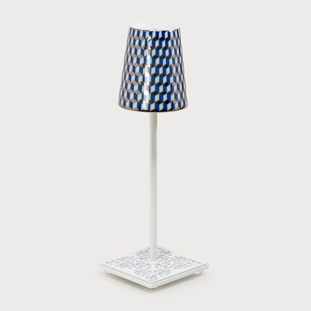 White table lamp Egalyères - lampshade tometo blue
